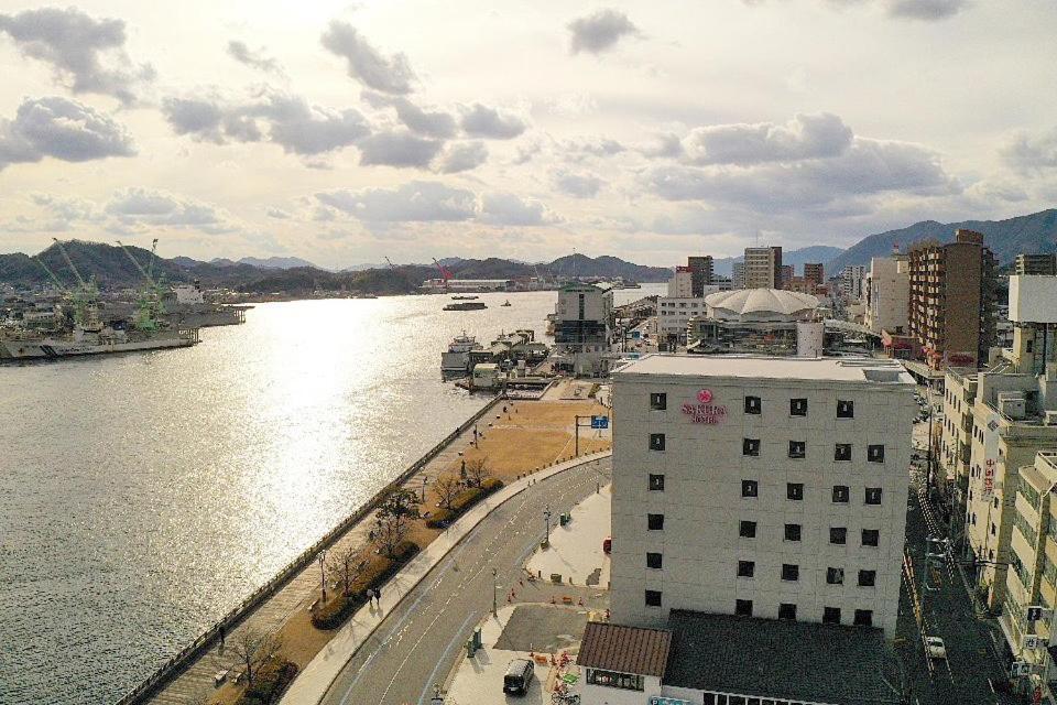 Sakura Shimanami Hotel Ономіті Екстер'єр фото